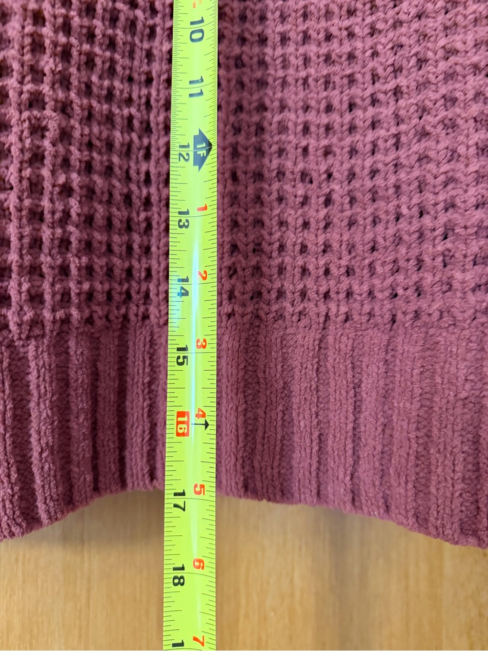 Waffle-Knit Cropped Crewneck Sweater in Dusty Rose - Picture 3 of 5